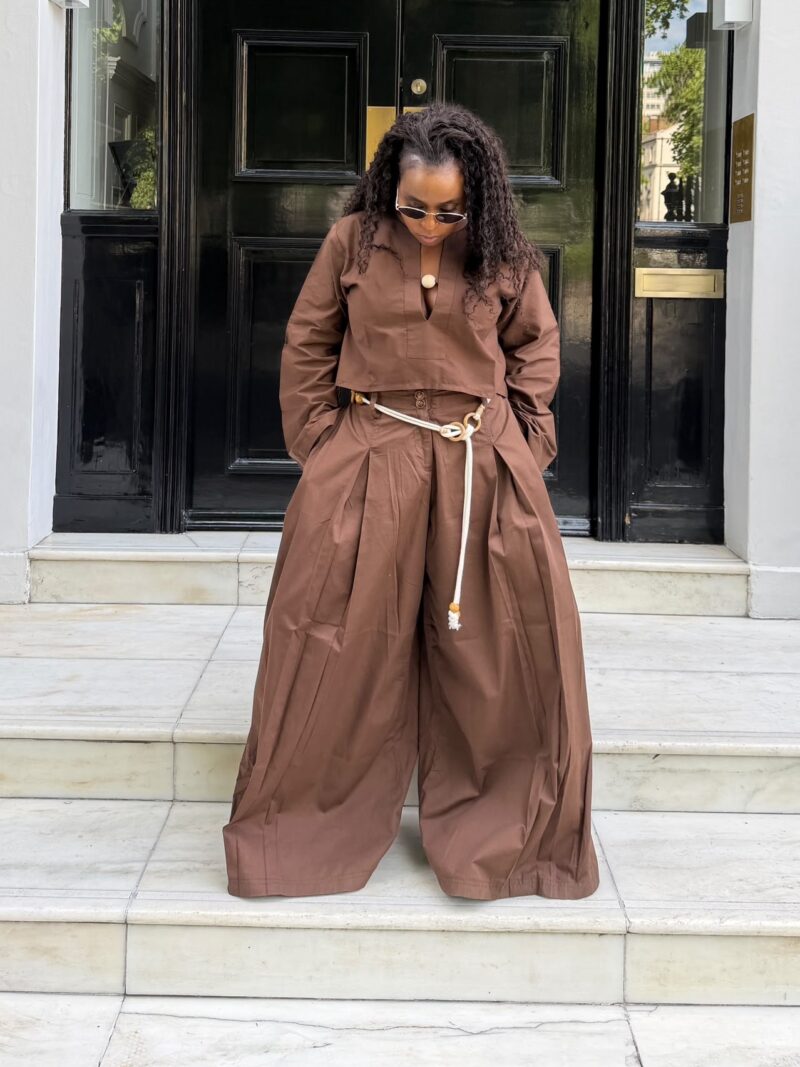 Wide-Legged Pants (Belt inclusive)